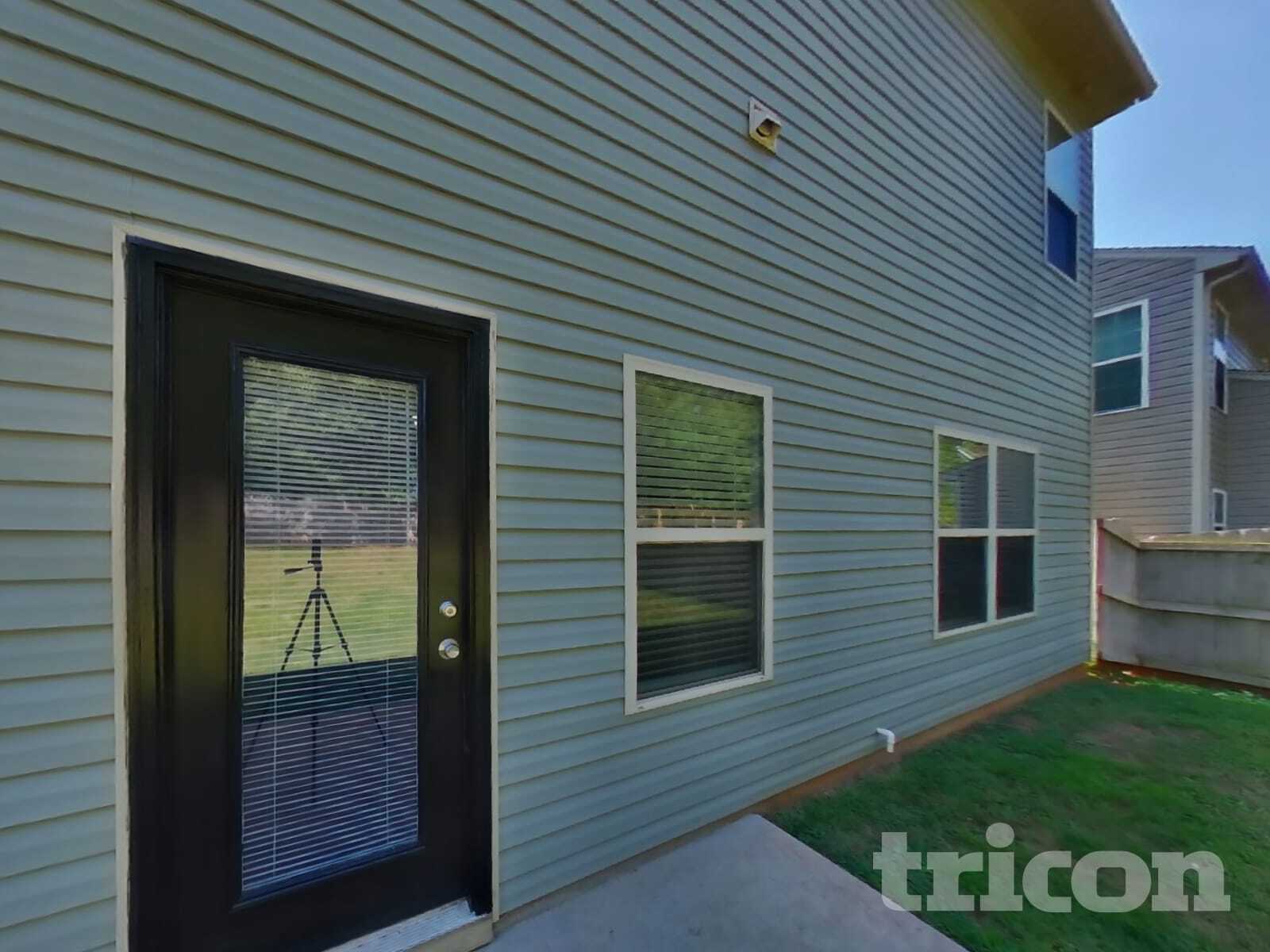 Building Photo - 224 Dellwood Dr