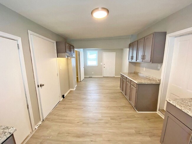 Building Photo - Home on Market