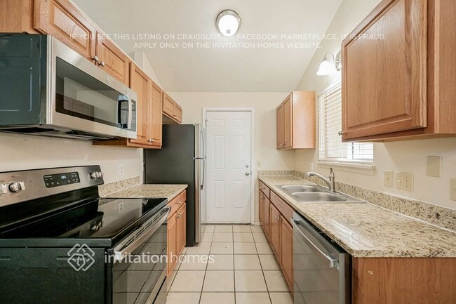 Building Photo - 19382 E Buchanan Pl