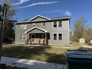 Building Photo - 3224 W Miller Rd