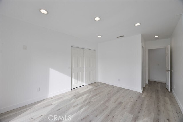 Building Photo - 19138 Hartland St