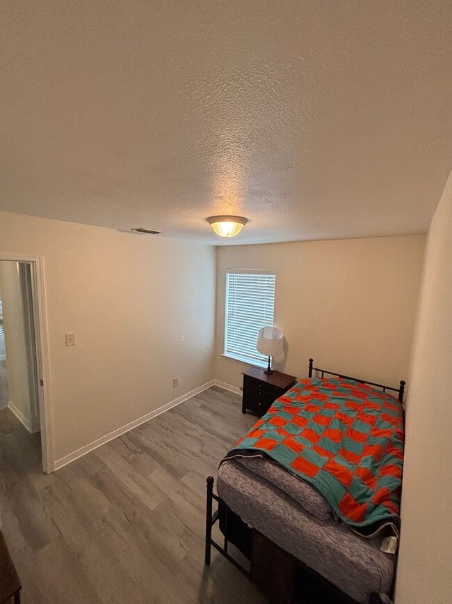 Building Photo - 3 Bed 2 Bath Home On Dauphin Island