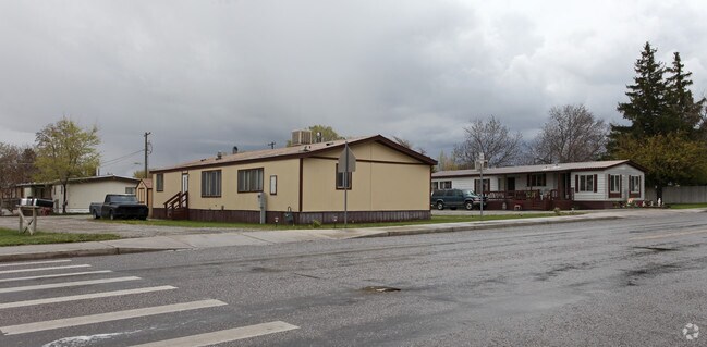 Primary Photo - 715 N Stevens Ave