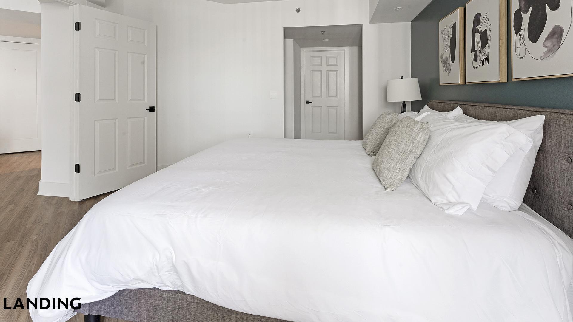 Building Photo - 1221 S Eads St