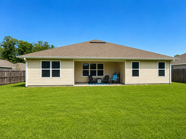 Building Photo - 9023 Bellewood Pl