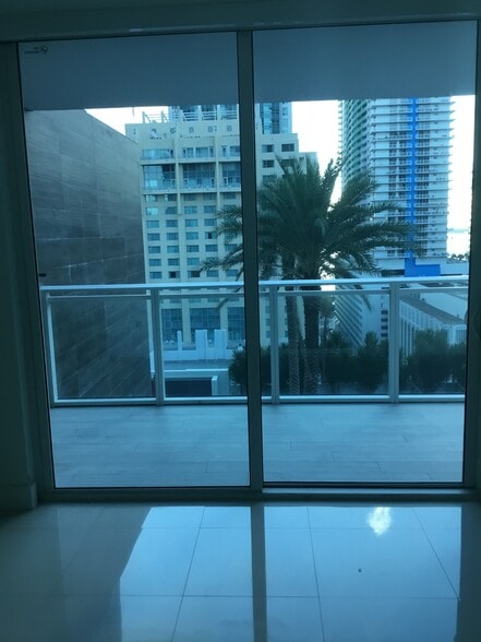 Master 2 - 1080 Brickell Ave