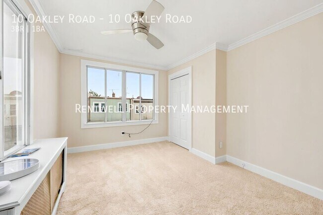 Building Photo - 10 Oakley Rd