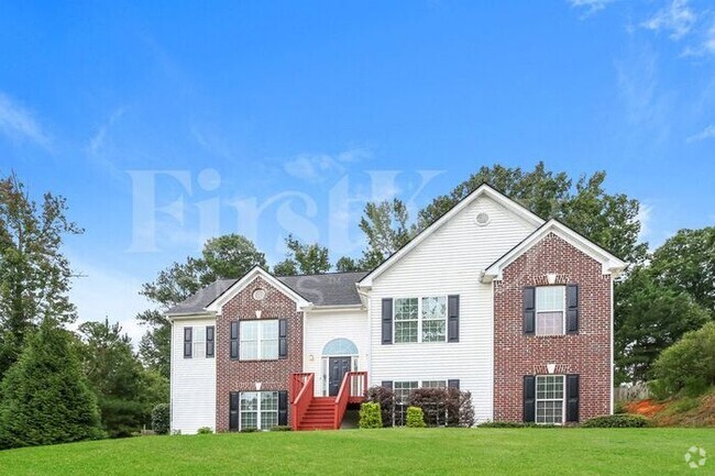 Building Photo - 77 Cypress Dr