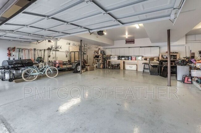 Building Photo - 1515 Towne Park Ln