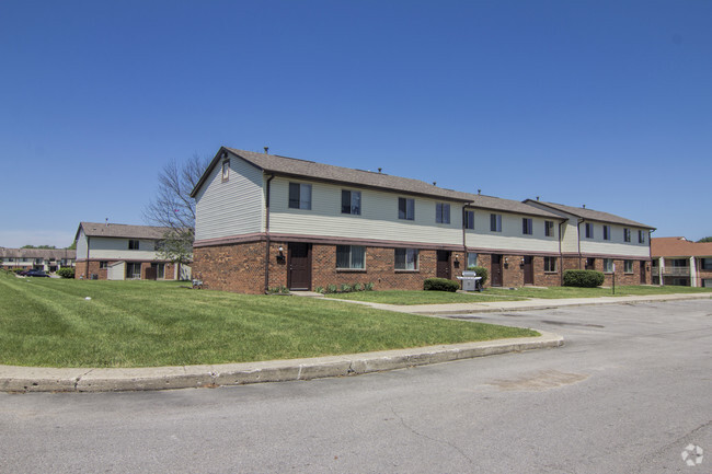 Building Photo - Elgin Manor Apartments