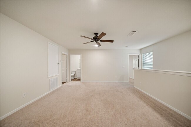Building Photo - 14551 Maple Field Dr