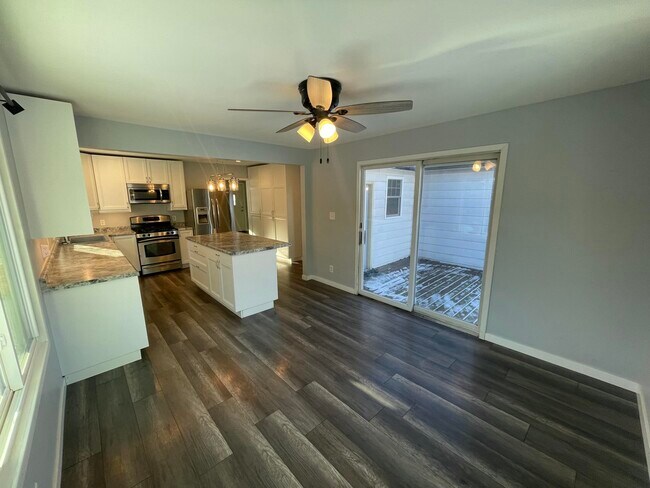 Building Photo - 8380 Huron River Dr