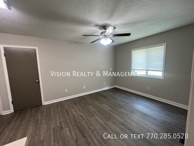 Building Photo - 750 Blandenburg Rd