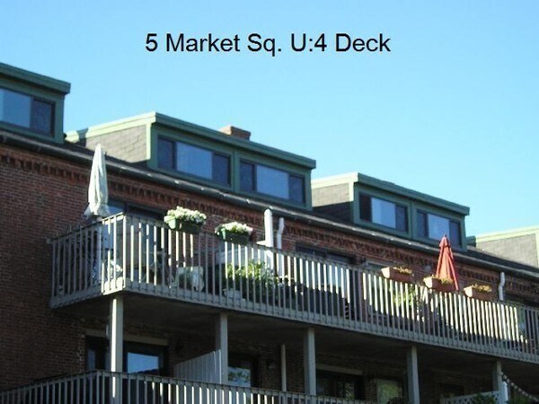 Building Photo - 3 Market Square