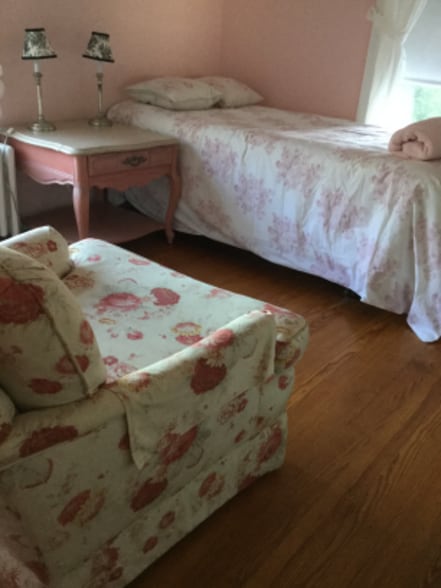 Building Photo - 7 Pacific Ave