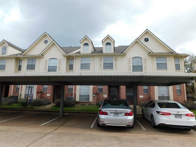 Building Photo - 2710 Grants Lake Blvd