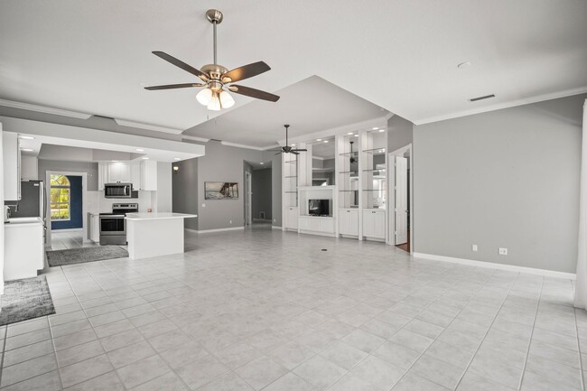 Building Photo - 3 Bedroom Single Family Home for Rent in I...
