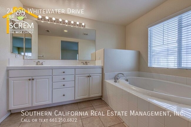 Building Photo - 24050 Whitewater Dr