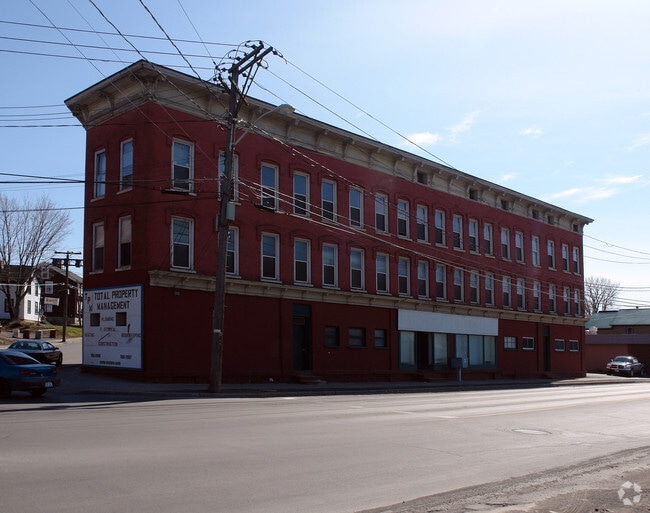 Building Photo - 540-542 Factory St