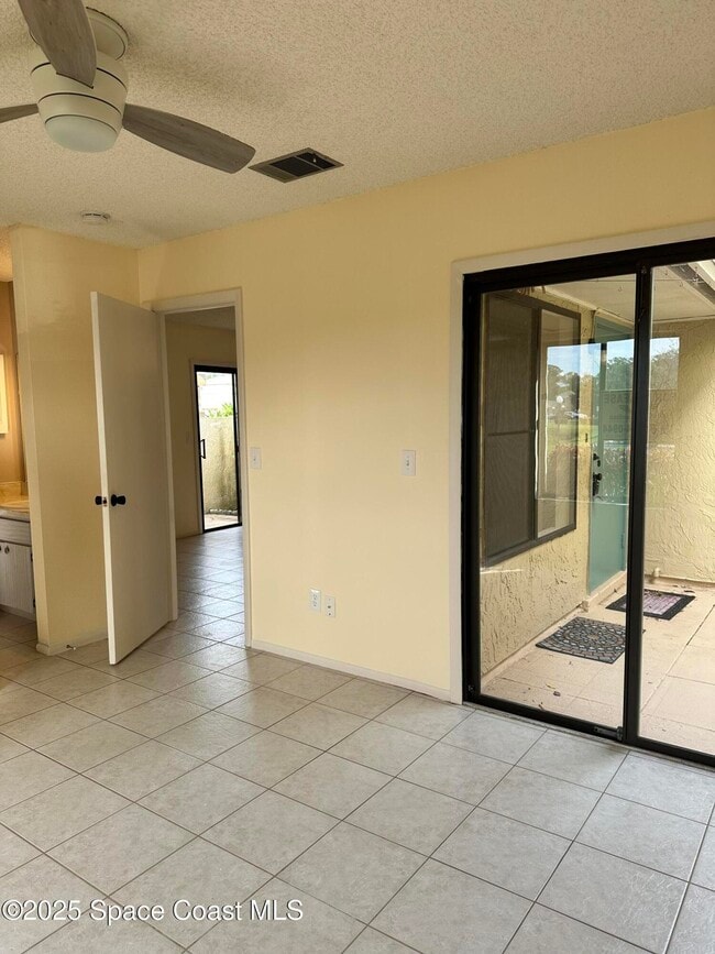 Building Photo - 1441 Sheafe Ave NE