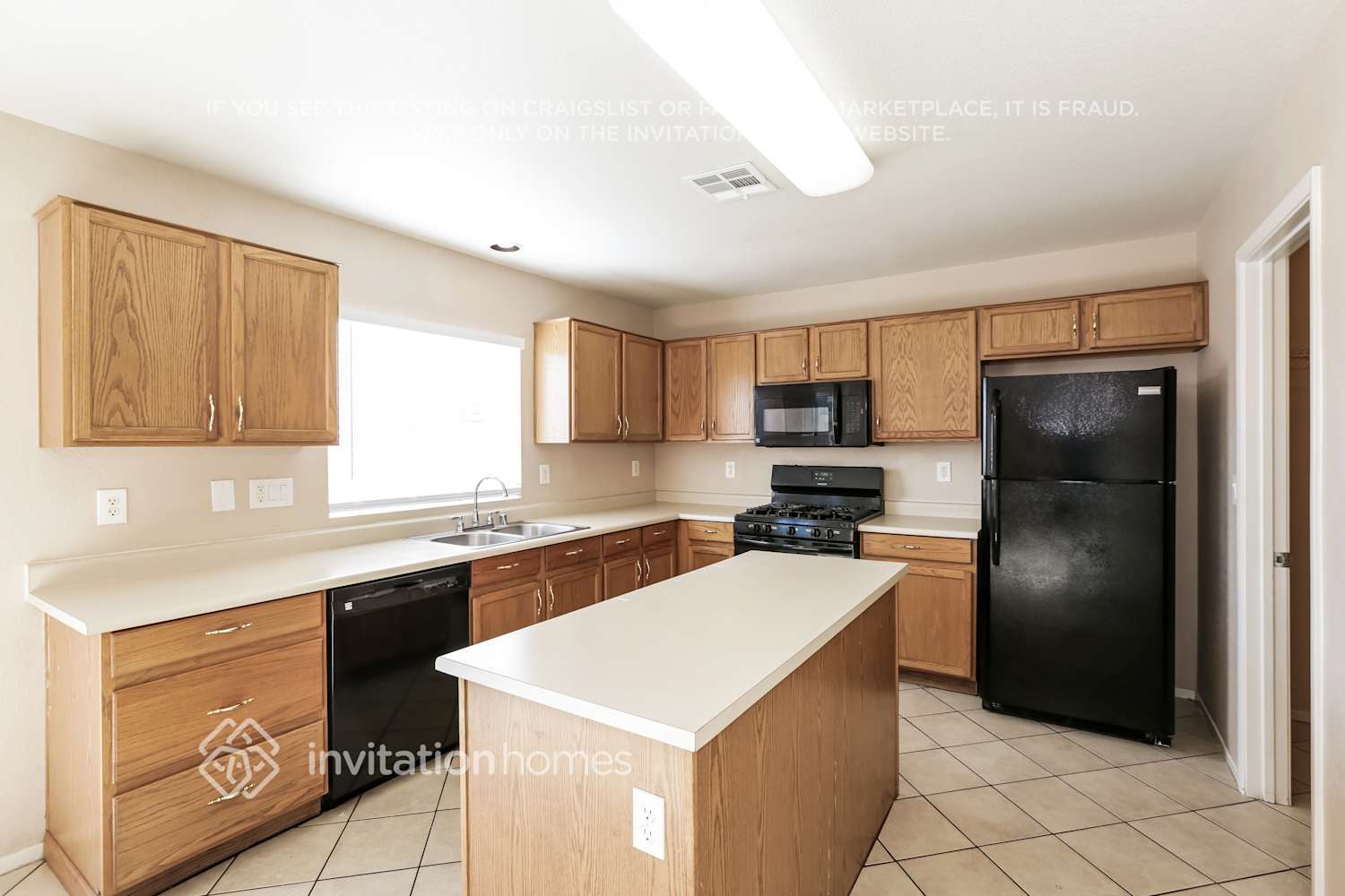 Building Photo - 4423 Scarlet Sea Ave