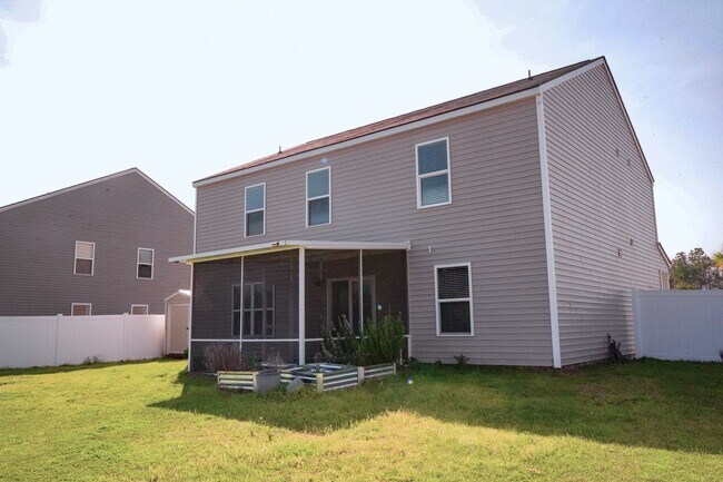 Building Photo - Coming Available!