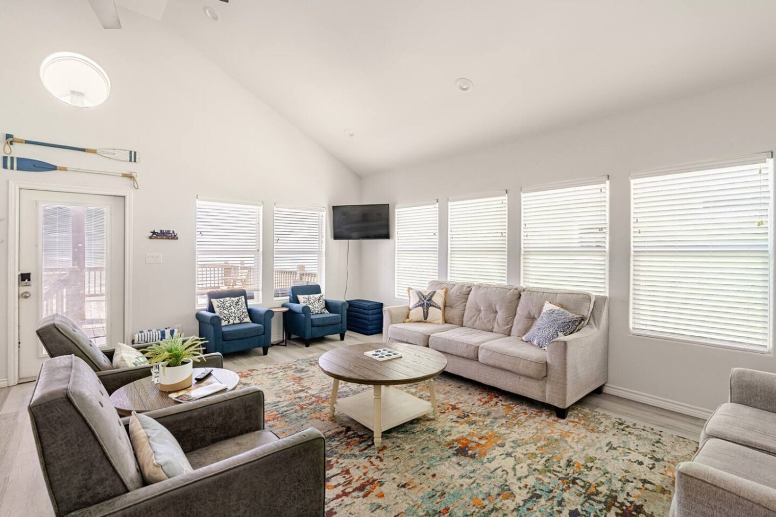 Building Photo - 1714 TX-87