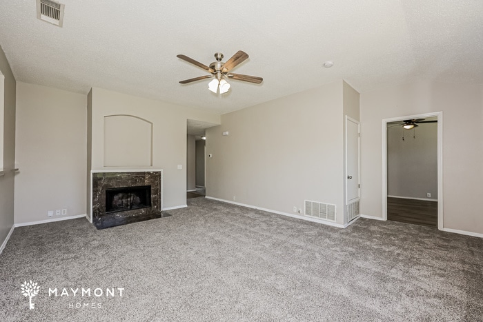 Building Photo - 1515 Heritage Blvd