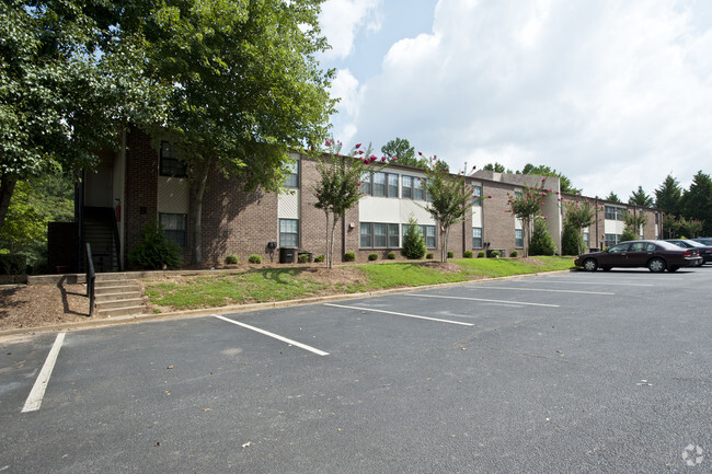 Dallas Manor Apartments - 350 Paulding Ln Dallas GA 30132 | Apartment ...