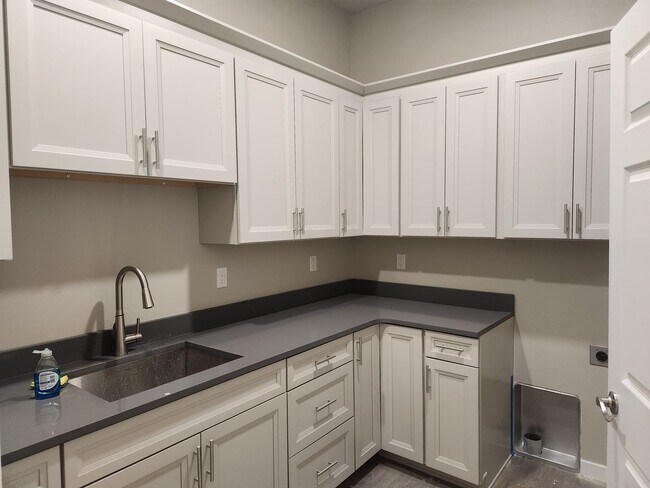 Building Photo - West Valley New 4 br plus office, 3.5 bath...