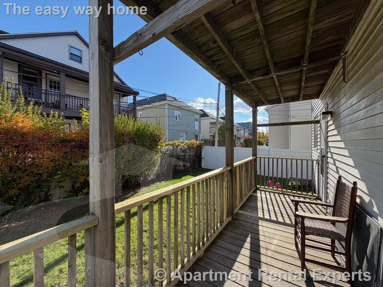 Building Photo - 31 Illinois Ave