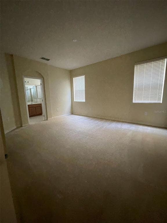 Building Photo - 8641 Bradleys Landing St