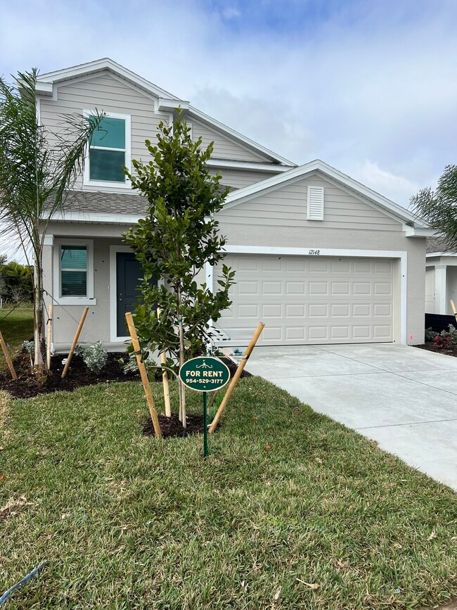Primary Photo - 12148 Pond Pine Pl