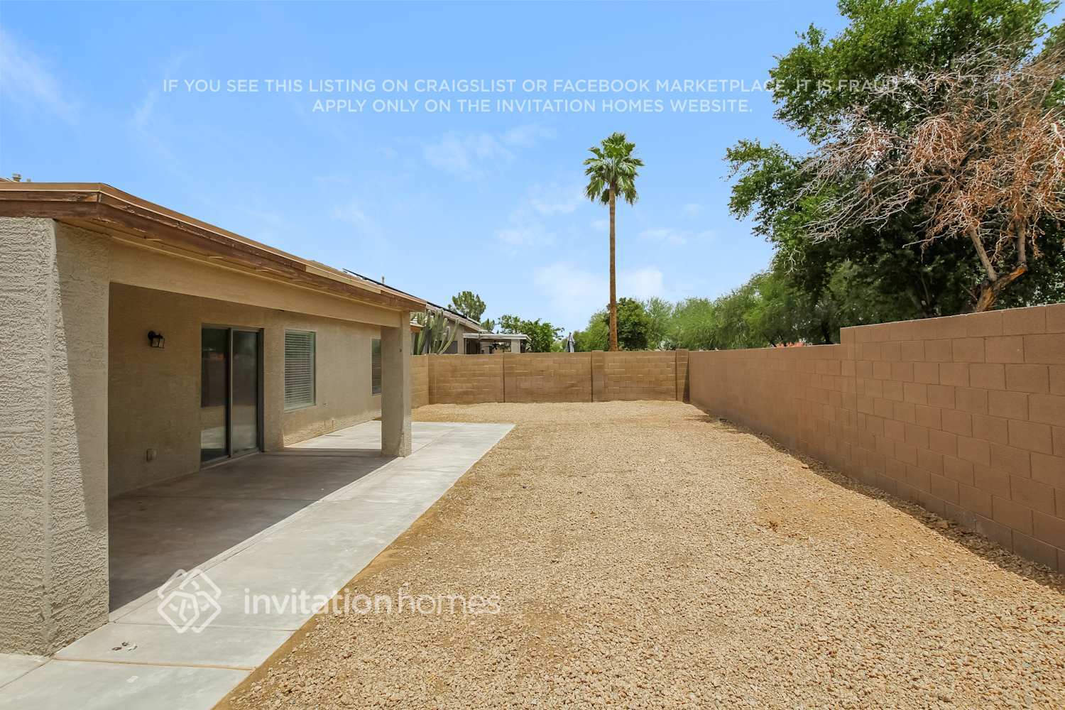 Building Photo - 13693 W Cottonwood St