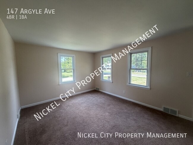 Building Photo - 147 Argyle Ave