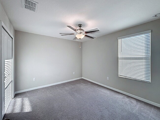 Building Photo - 7517 Samuel Ivy Dr