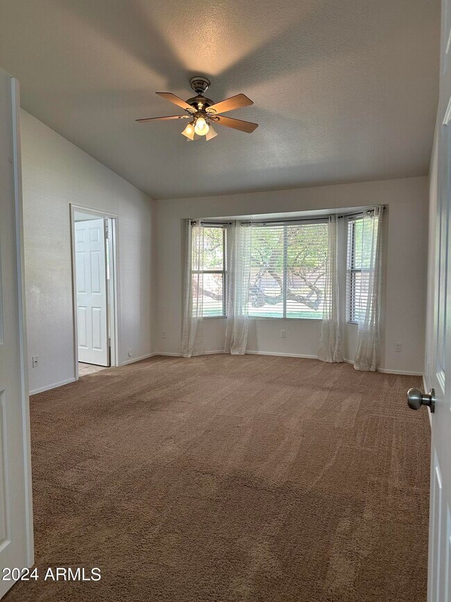 Building Photo - 1300 W Boston St