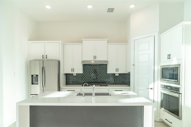 Building Photo - 6014 Churchill Spgs Ln