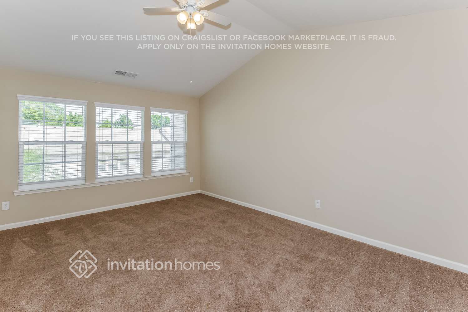 Building Photo - 9117 Lanigan St