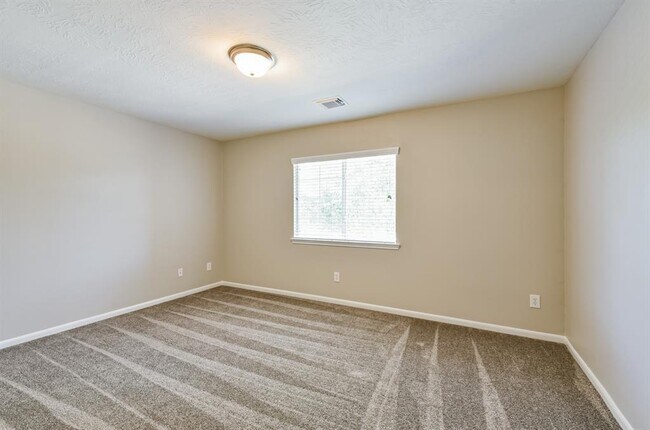 Building Photo - 25306 Overbrook Terrace Ln