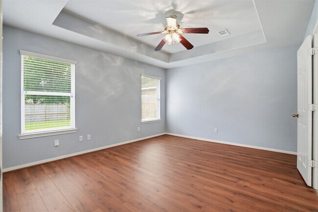 Building Photo - 326 Wild Bird Dr