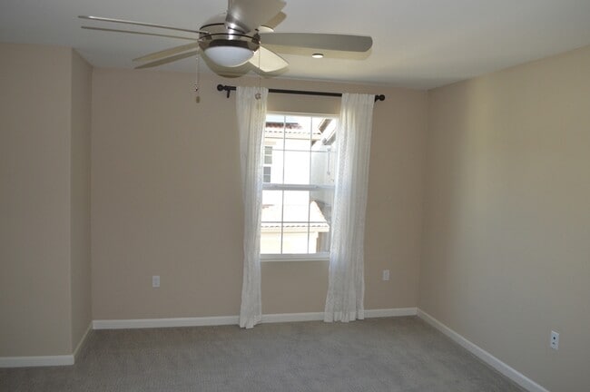 Building Photo - 8876 Ariston Ln