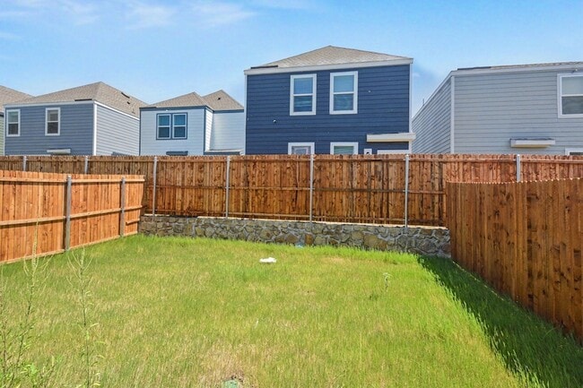 Building Photo - 125 Arbor Dr