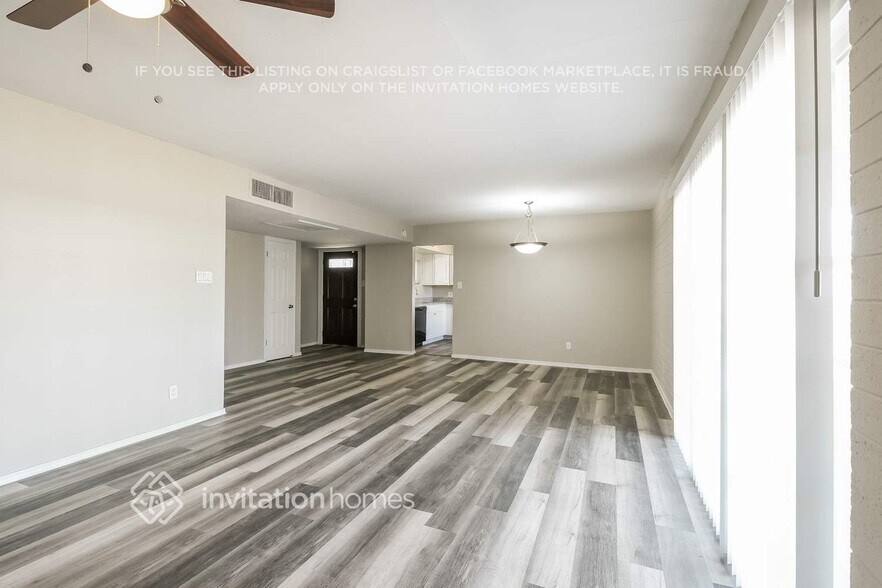 Building Photo - 5932 W Pasadena Ave