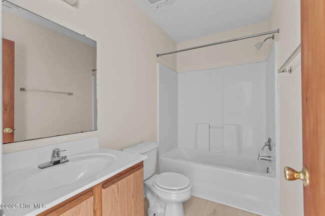 Building Photo - 1144 Pueblo Dr