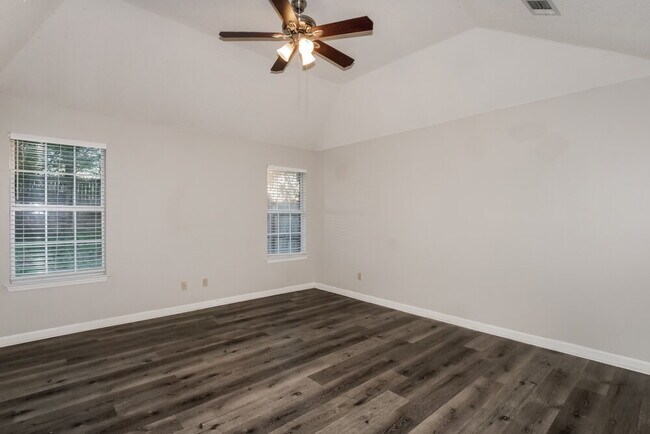 Building Photo - 1516 Beringer Dr