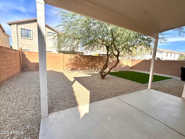 Building Photo - 14955 N 174th Ln
