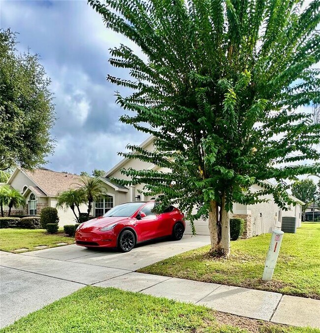 Building Photo - 9226 Pecky Cypress Way