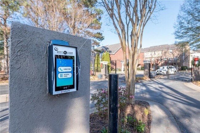 Building Photo - 3441 Lockmed Dr NW