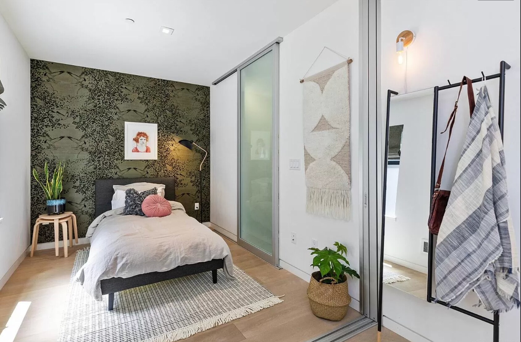 Bedroom 2 - 616 20th St